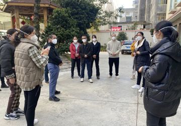 亲切关怀暖人心——医院领导看望慰问方舱医院医护人员