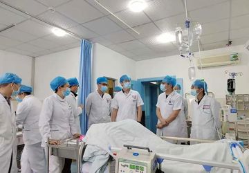 德昌县人民医院到我院重症医学科参观交流